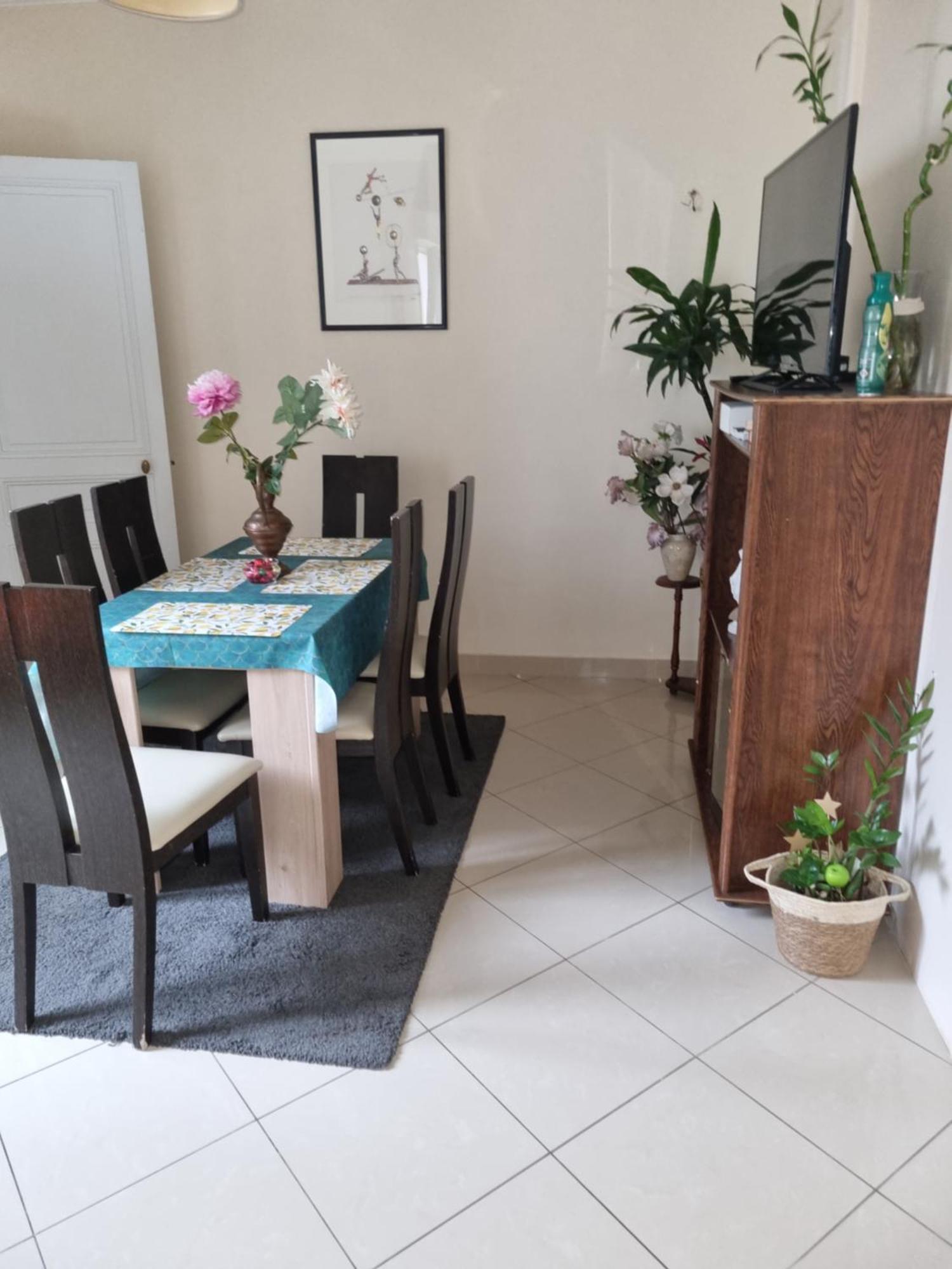 Hotel Gordana Reims Zewnętrze zdjęcie
